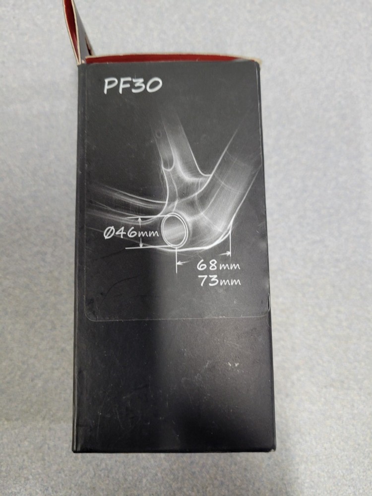 Token bottom bracket press fit 30 GXP spindle