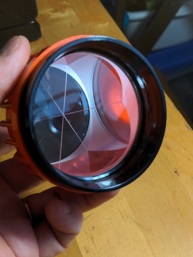 Single Prism Station