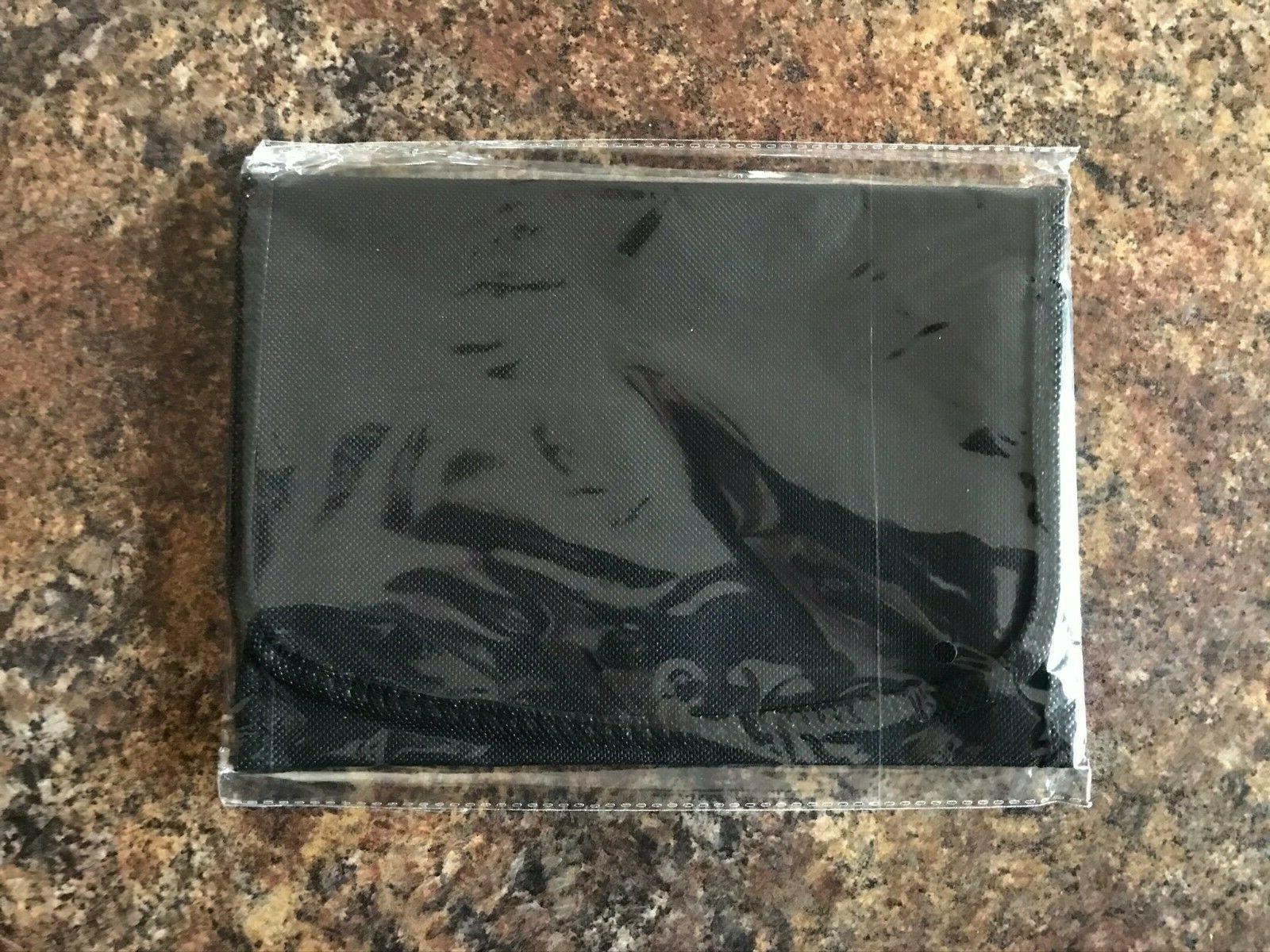 2024 2023 2022 2021 Chevrolet Owners Manual Case Only- Equinox Traverse Suburban