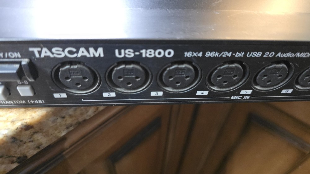 Tascam US-1800 Analog Recording Interface