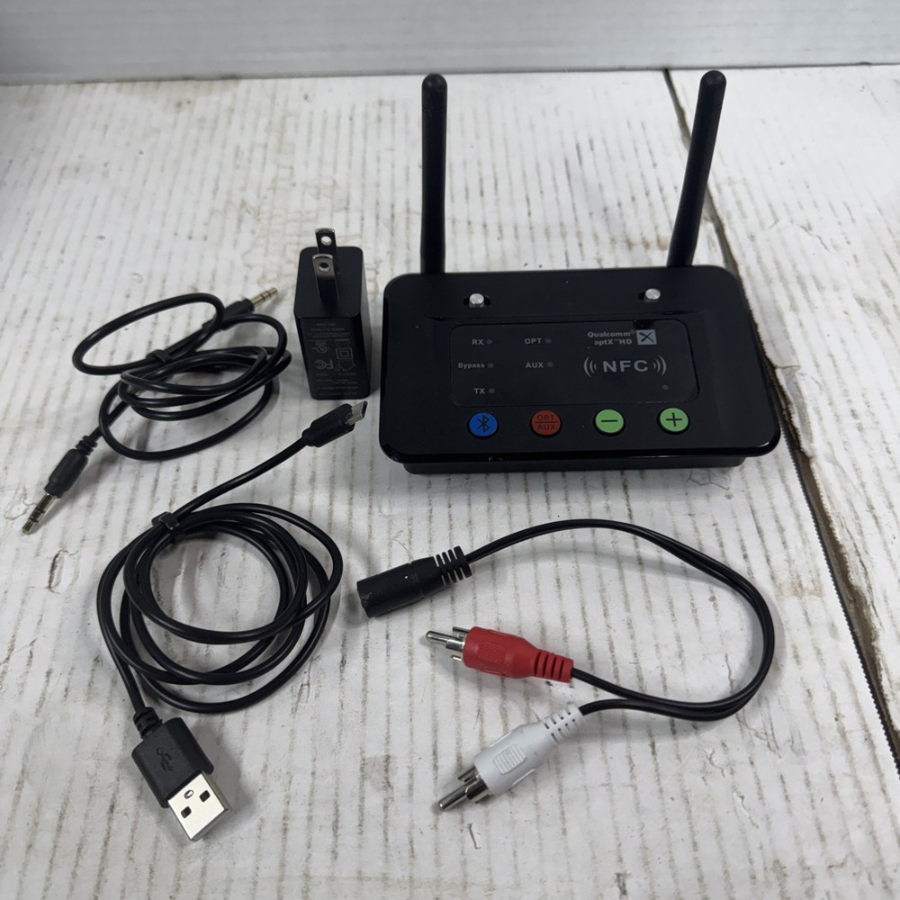 1Mii B03 Bluetooth Transmitter Receiver In Black For TV Home Stereo Headphone