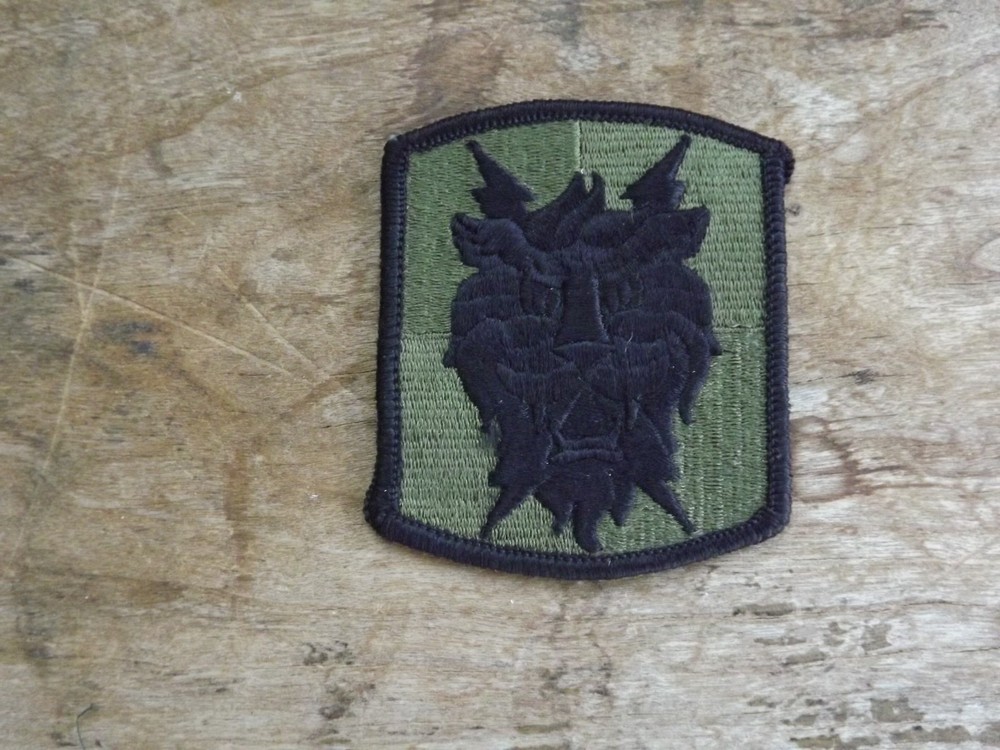 35th Signal Brigade Patch, Subdued - INV# C1601