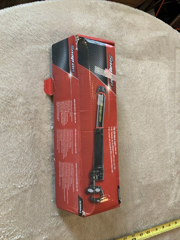Snap On Led Work Light With UV…missing Hook To Hang It….never Used….