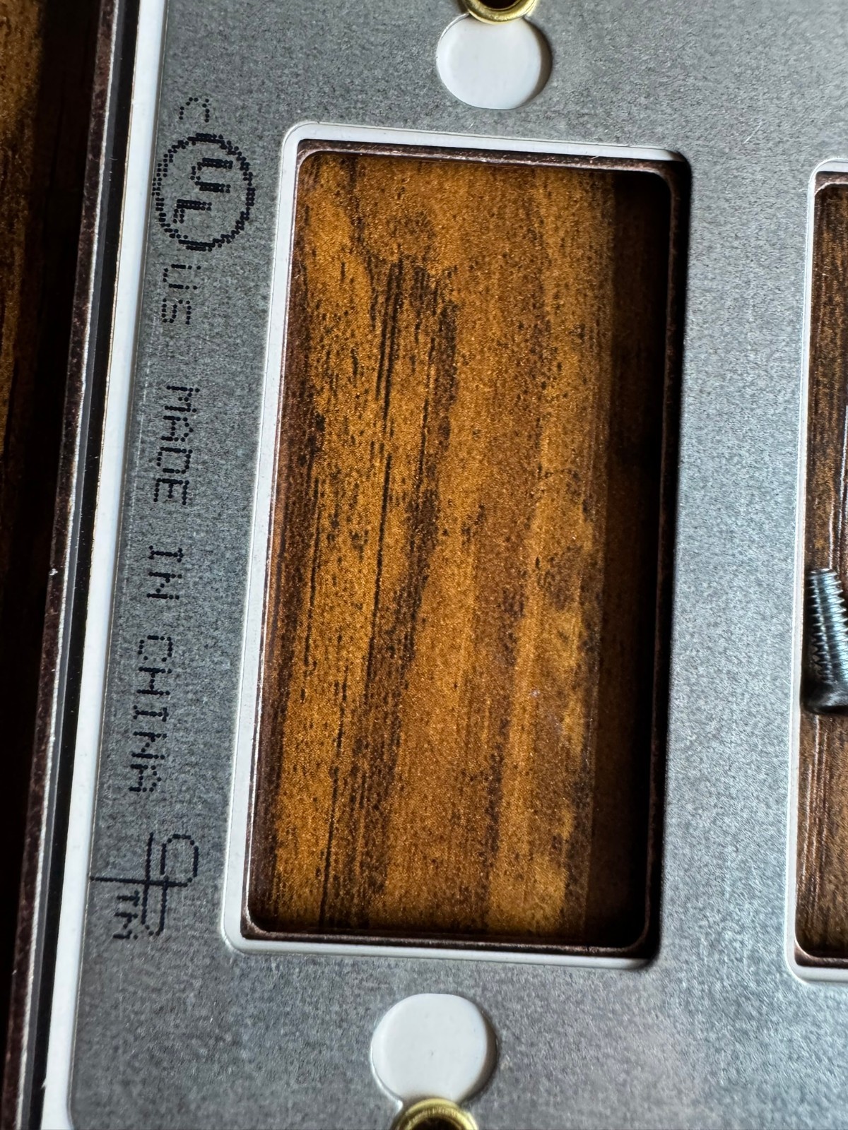 2: ANTIQUE Bronze Filigree Metal Outlet Light Switch Plate Cover Wall Rocker