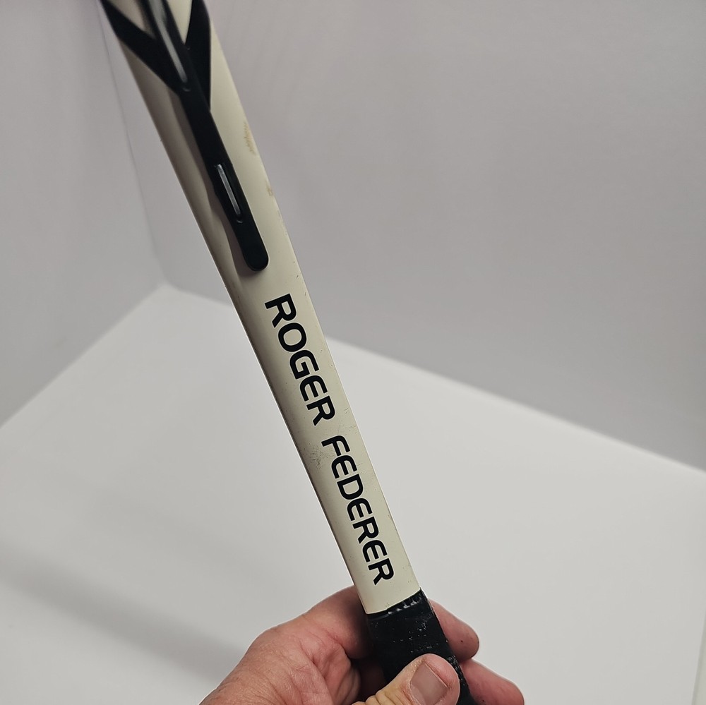 Wilson Roger Federer 27 Titanium Tennis Racket
