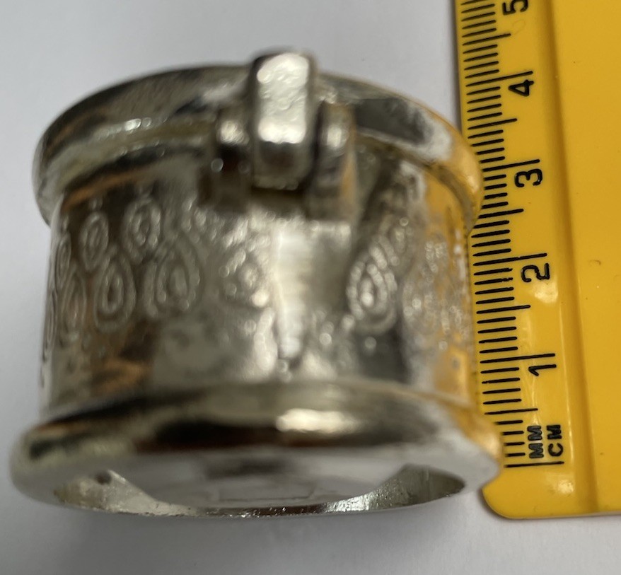 ANTIQUE SILVER PLATED SNUFF PILL BOX