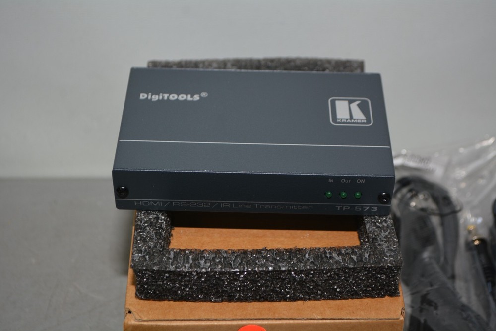 ^ Kramer DigiTOOLS TP-573 HDMI RS232 IR Line Transmitter #X4003