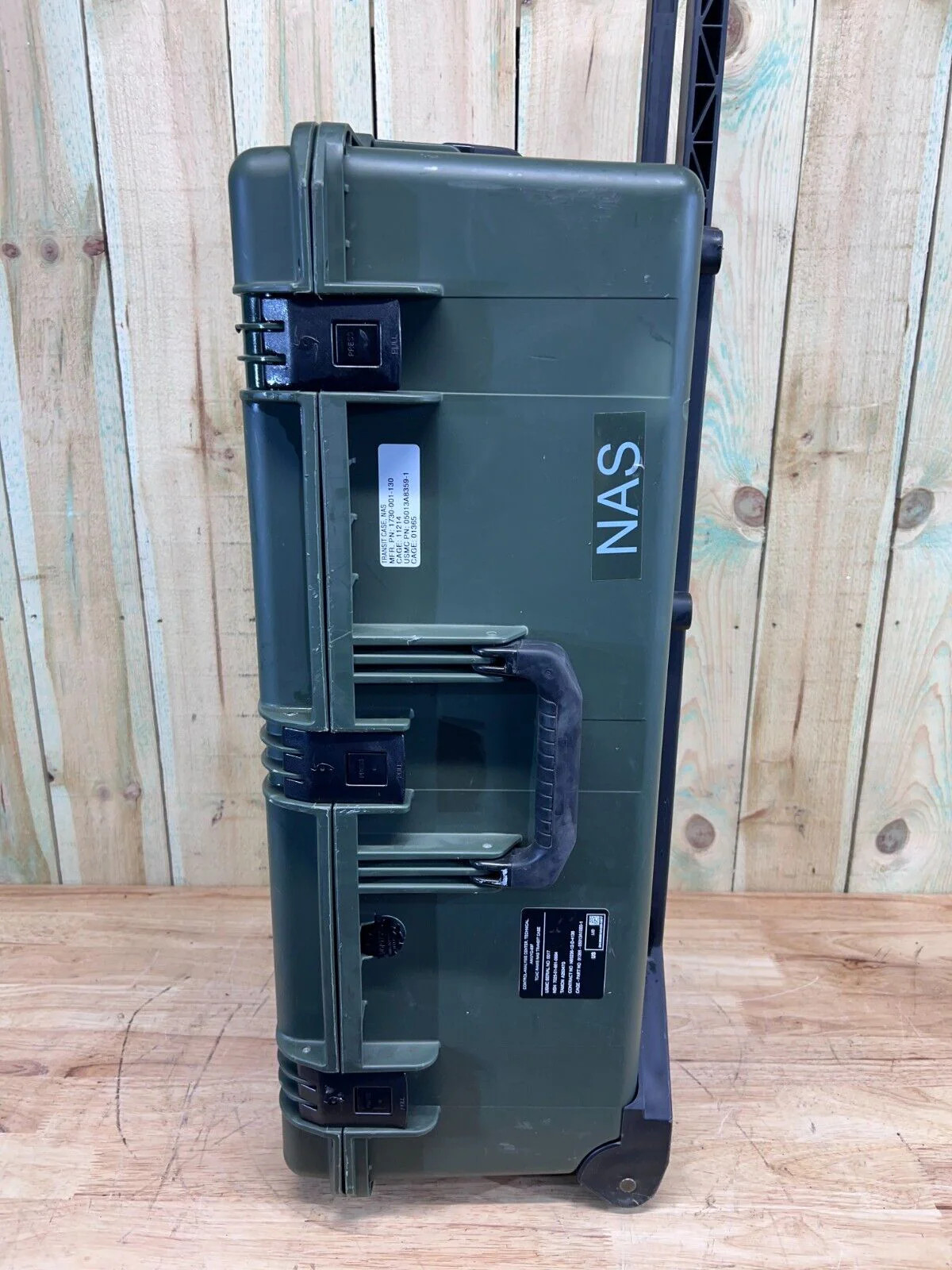 Pelican Storm iM2950 Green Rolling Waterproof Case Good Condition AB