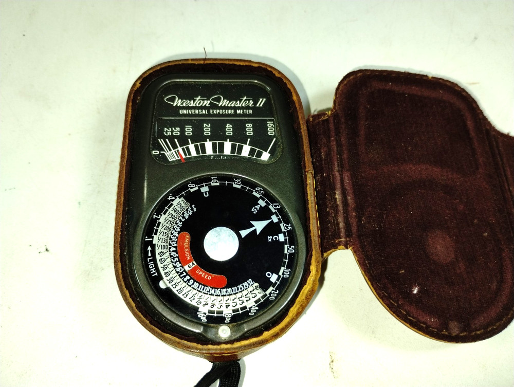 Weston Master ll Diamond Universal Exposure Meter Model 735