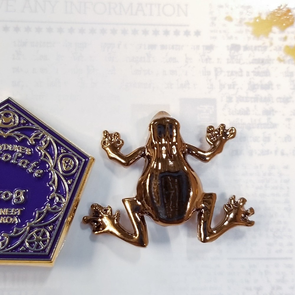 Chocolate Frog (Harry Potter) Enamel Pin Set 2-Pack