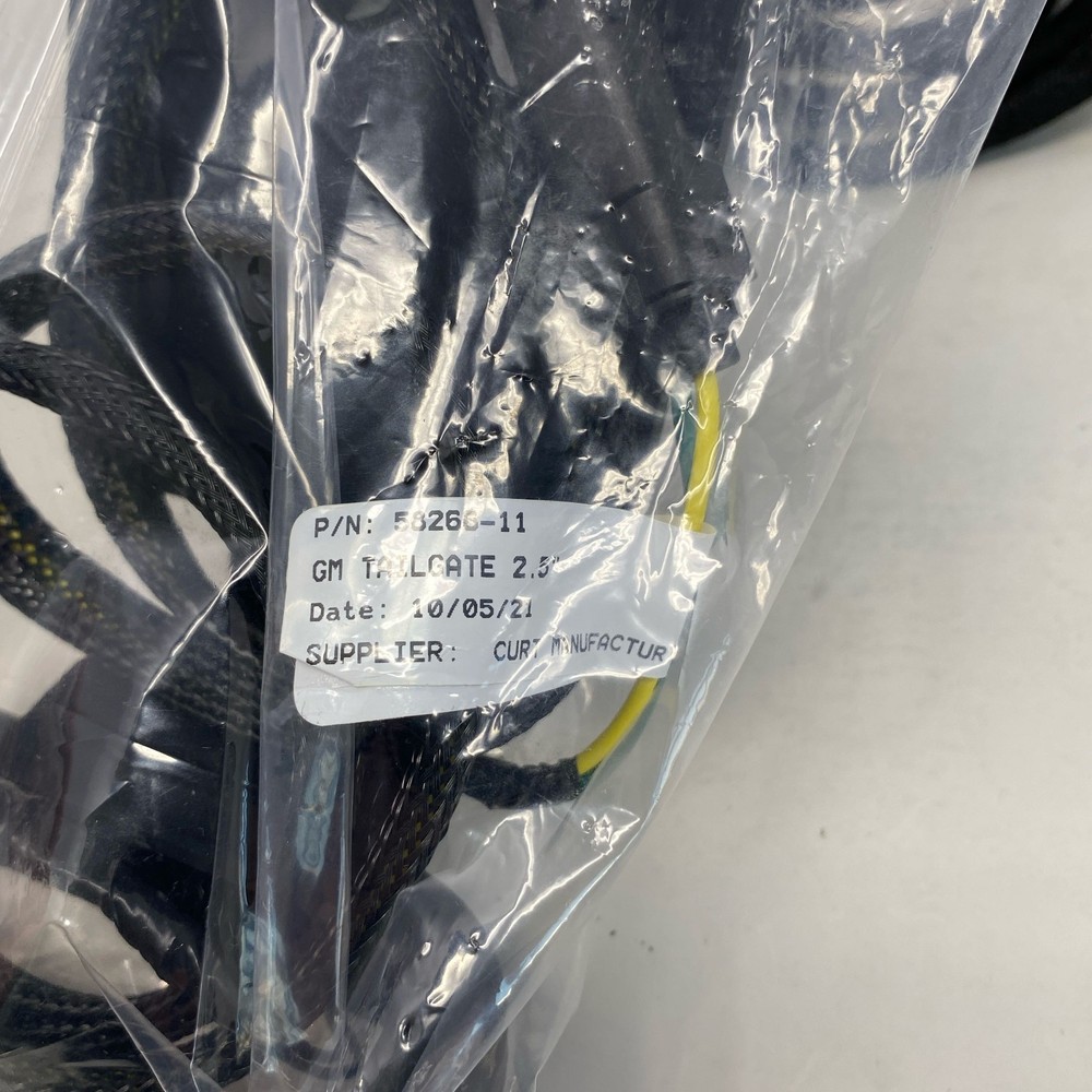 CURT 58266 MultiPro Tailgate Sensor, Black, 2.5in Hitch Cap