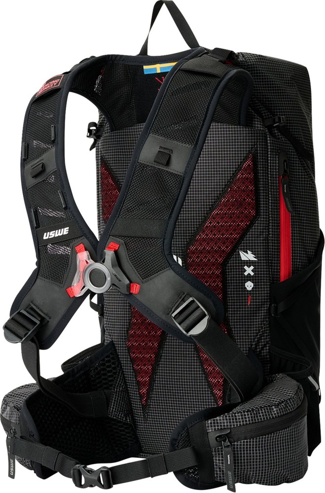 USWE 18L Daypack Rolltop Backpack Black