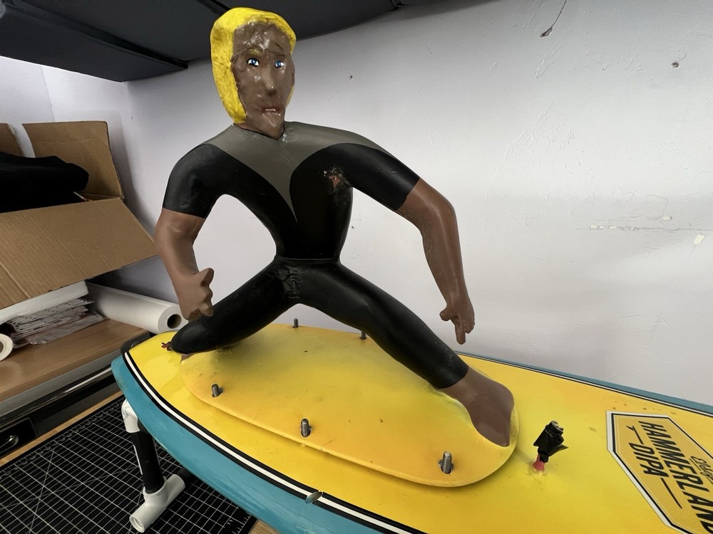 Maui Rc surfer (RARE)