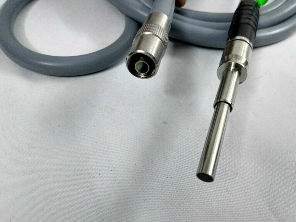 Fiber Optical Light Source Endoscope Cable Storz Compatible 4.5mm x 2.3 Meter