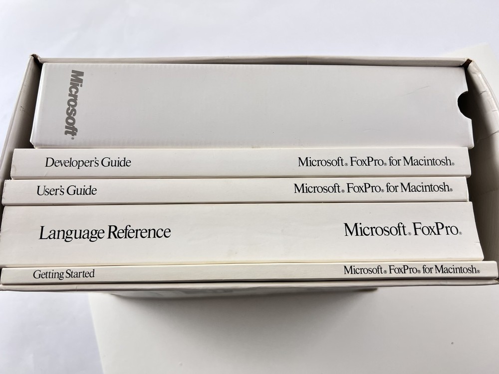 Vintage Microsoft FoxPro 2.5 Macintosh Relational Database System Complete Boxed