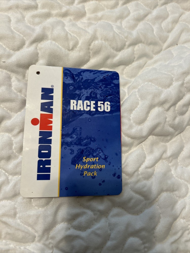 IRONMAN HYDRATION PACK NWT Missing Inner Bladder
