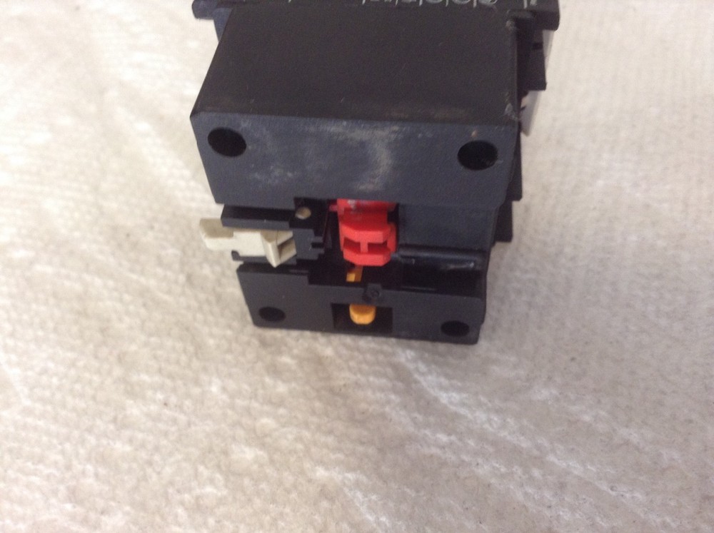 Telemecanique LA3 DR2 Timer