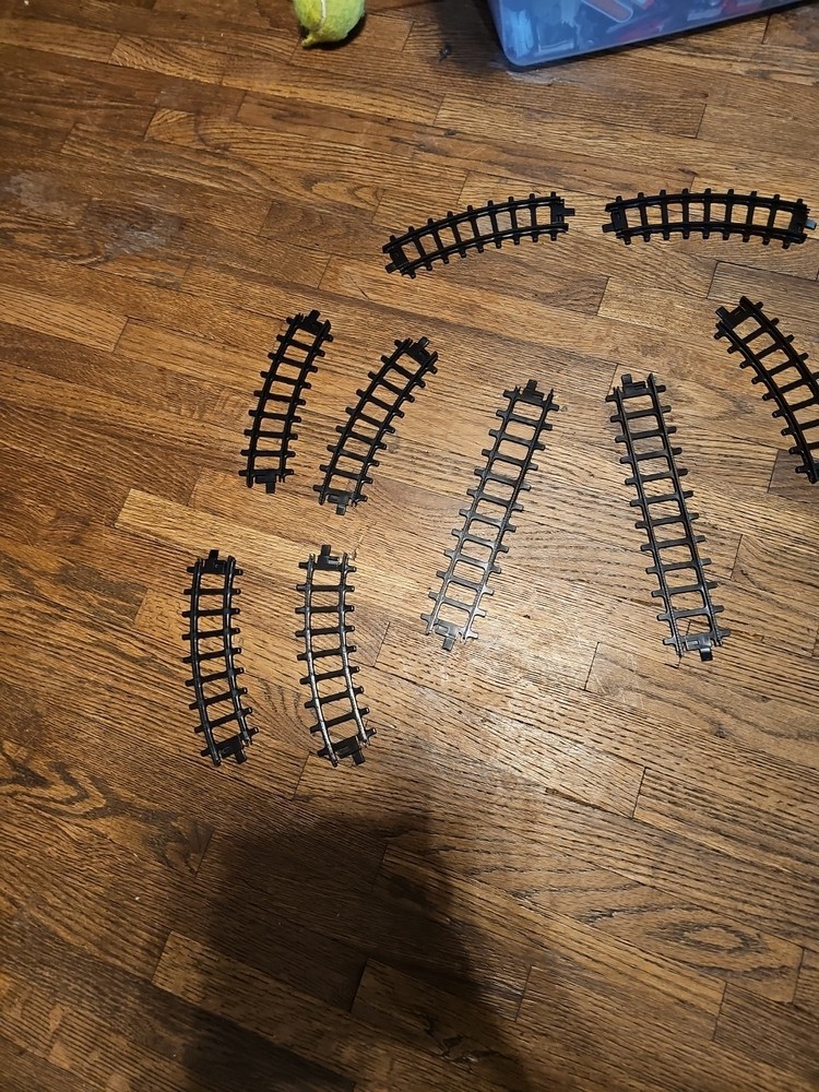 Unbranded Black Plastic Train Tracks- 14 Pieces