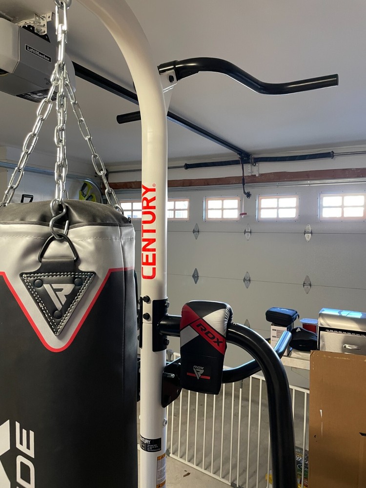 Century dip / pull up / heavy bag equipment