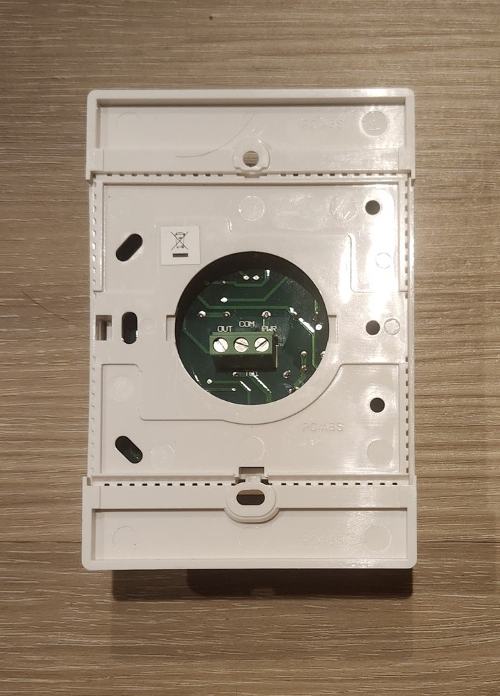 Johnson Controls zone/wall mount humidity sensor #HT-6703-0N00W