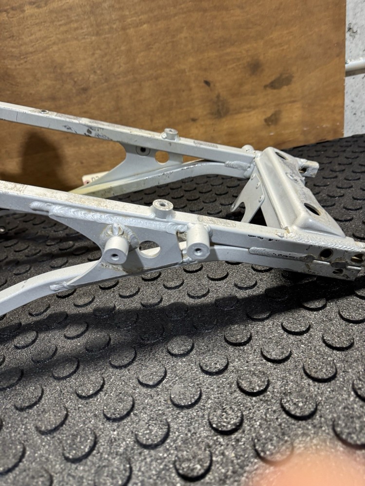 01 Yamaha Raptor 660 Subframe