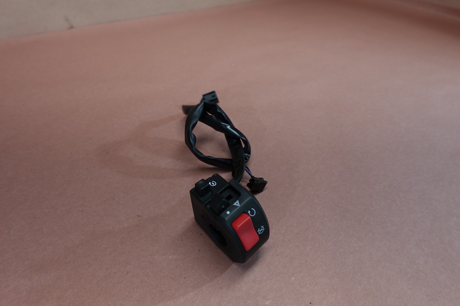 2003 - 2008 Suzuki SV650 SV650S Right Handlebar Stop Start Kill Switch