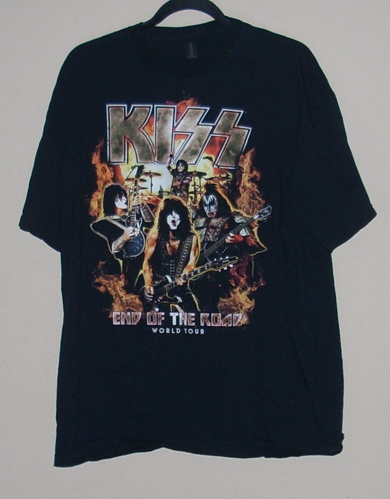 KISS END OF THE ROAD WORLD TOUR T SHIRT ADULT SIZE TAG SAYS XL  SEE MEASURMENTS