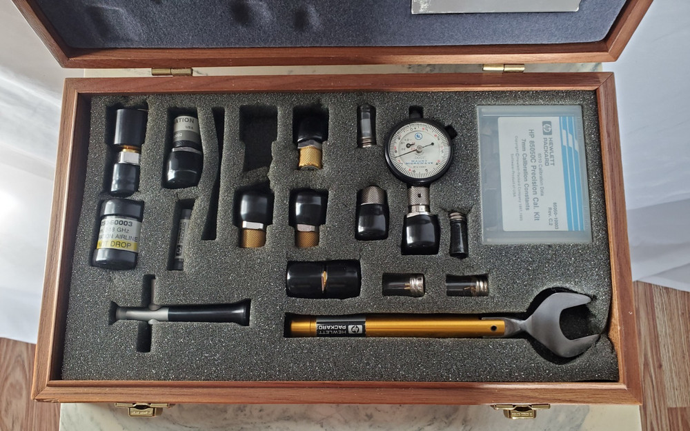 HP 85050C 7 mm Precision Calibration Kit