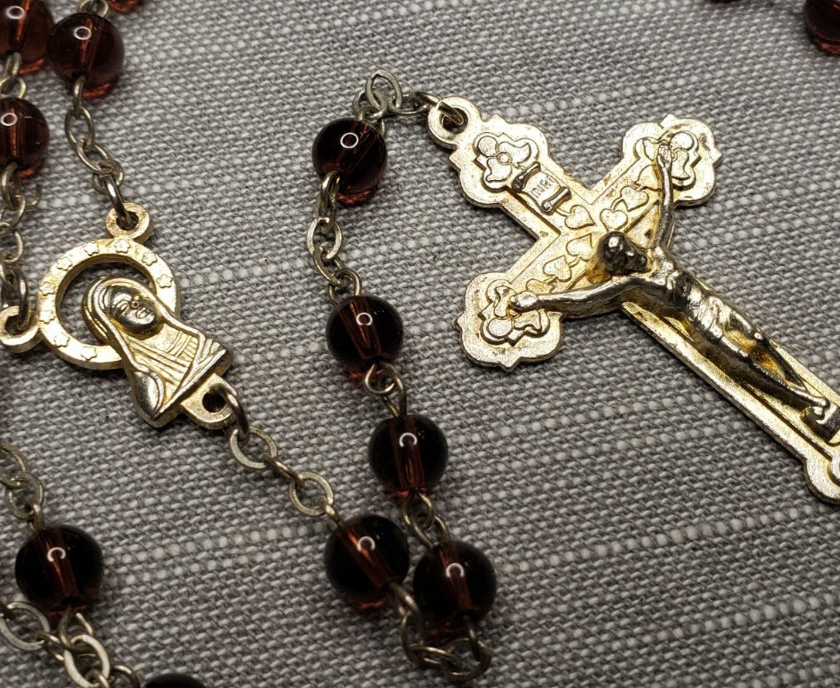 Vintage Rosary Burgundy Glass Beads Christian H83