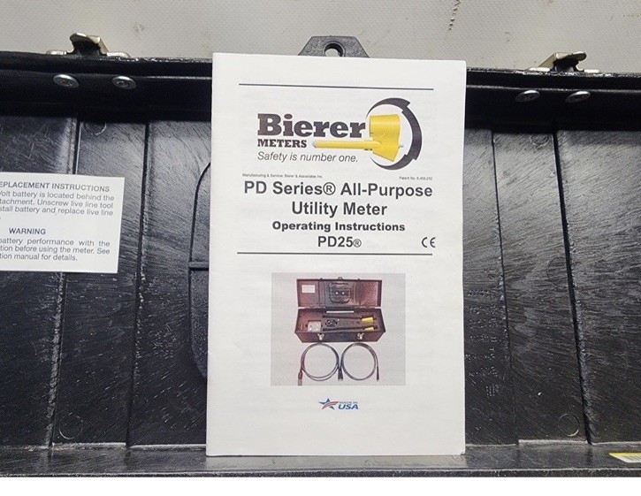 Bierer PD25 Voltage Detector Meter - 25kV Utility Tool - Used