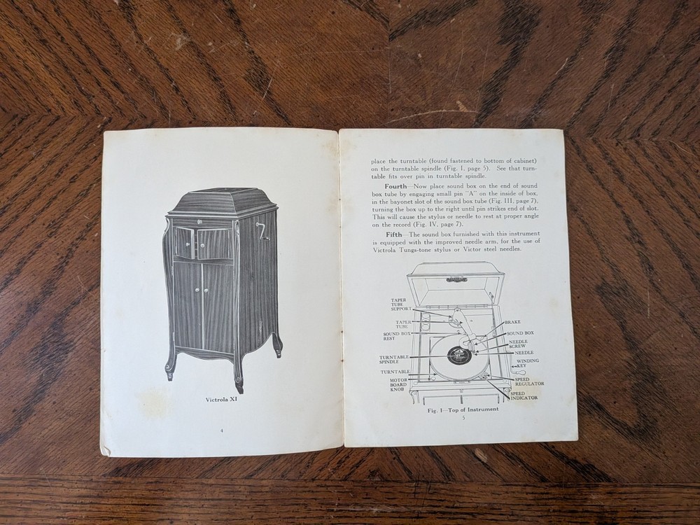 Original Victrola XI Phonograph Instructions Manual