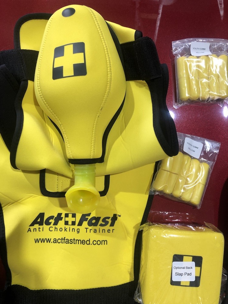 Anti choking elementary school trainer