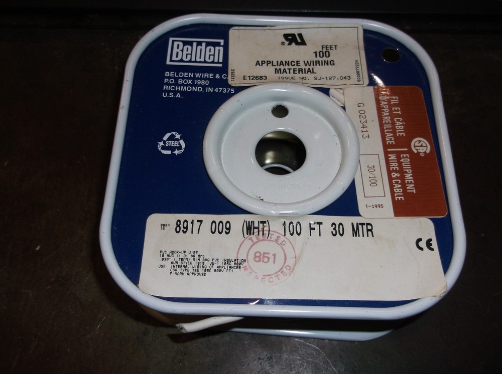 BELDEN 8917 HOOK-UP WIRE WHITE 100 FT. (204-1)