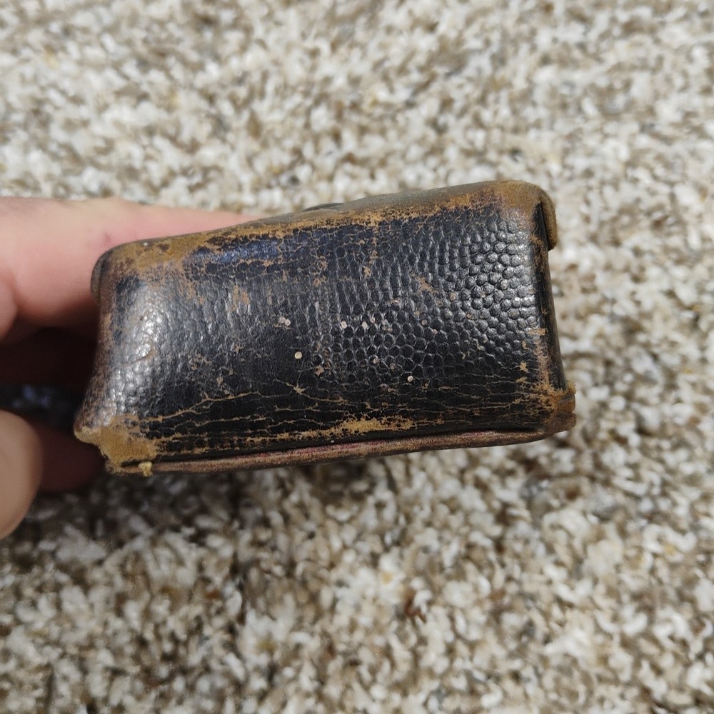 WW2 German K98 ? Single Leather Ammo Pouch With Belt Loop