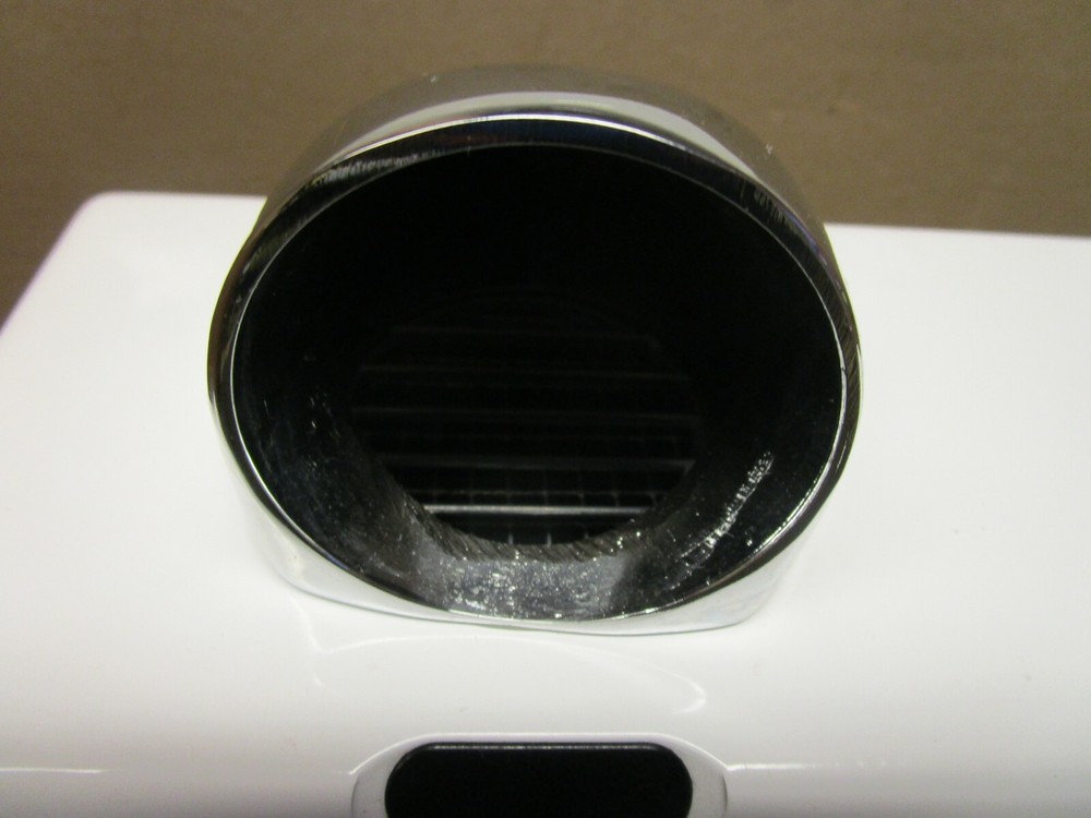 NOVA MATIK MODEL 220 WHITE SURFACE MOUNT AUTOMATIC HAND DRYER 240 VOLT 9 AMP