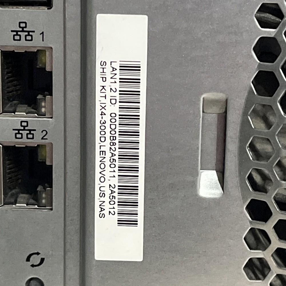 LENOVO IX4-300D NO HD