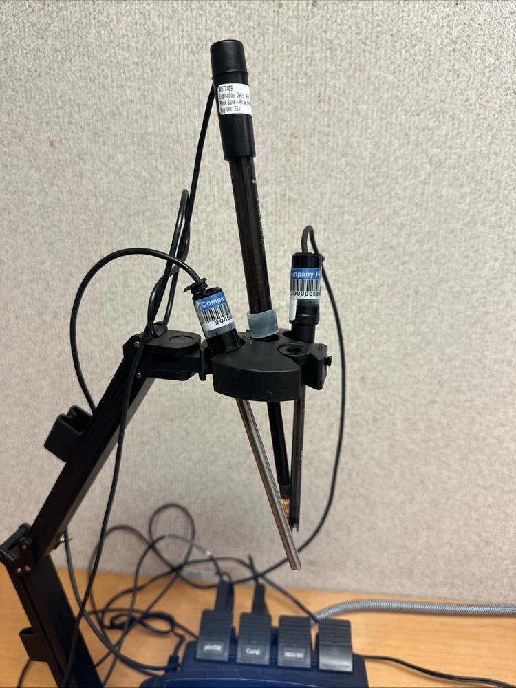 Orion VersaStar Pro Advanced Electrochemistry Meter