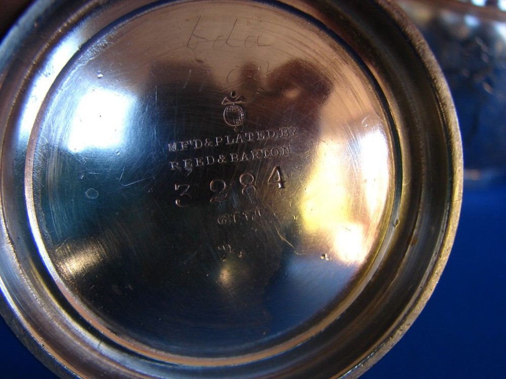 ANTIQUE REED AND BARTON 3 PIECE SILVER PLATE TEA SET