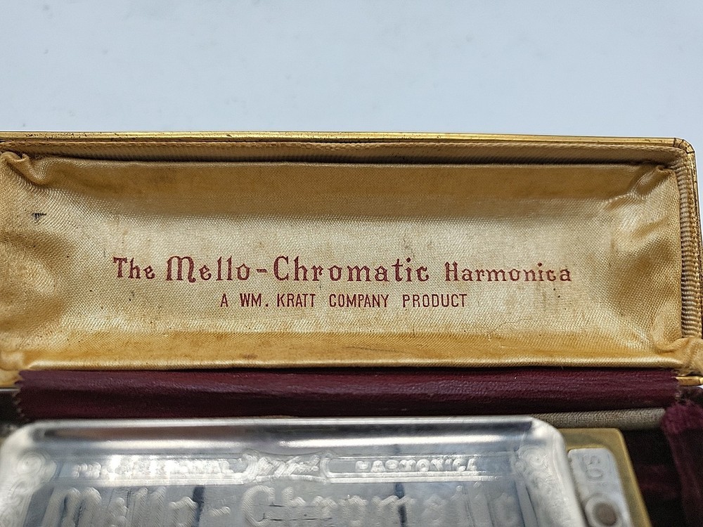Vintage Wm. Kratt Co. Harmonica Mello Chromatic Original Box