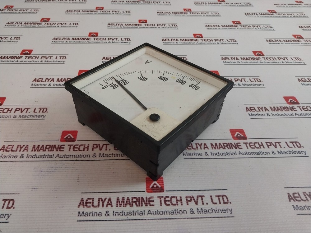0-600 V Analog Voltmeter