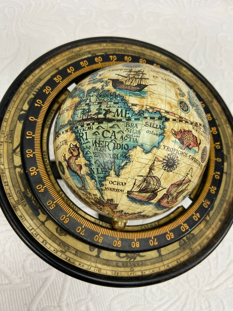 Decorative Vtg. 8 IN Terrestrial Tabletop Globe