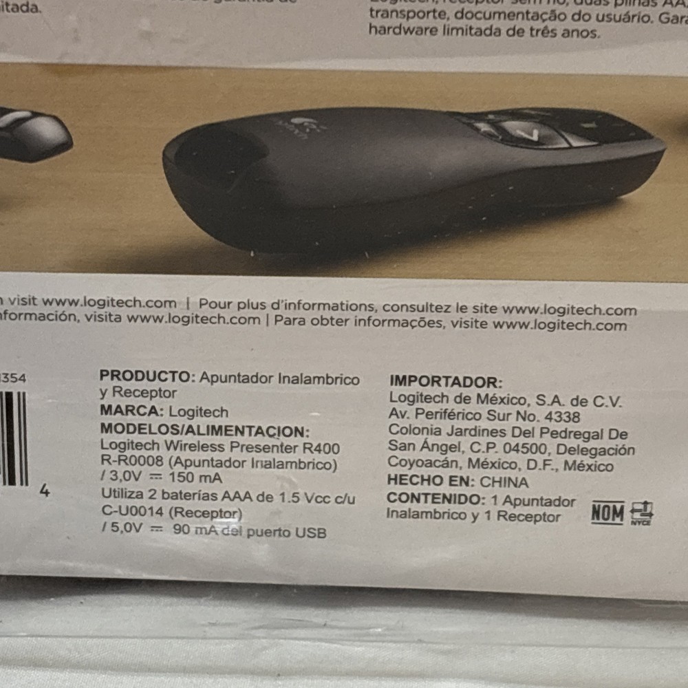 Logitech R400 Presenter Remote Control & Laser Pointer Black 910-001354