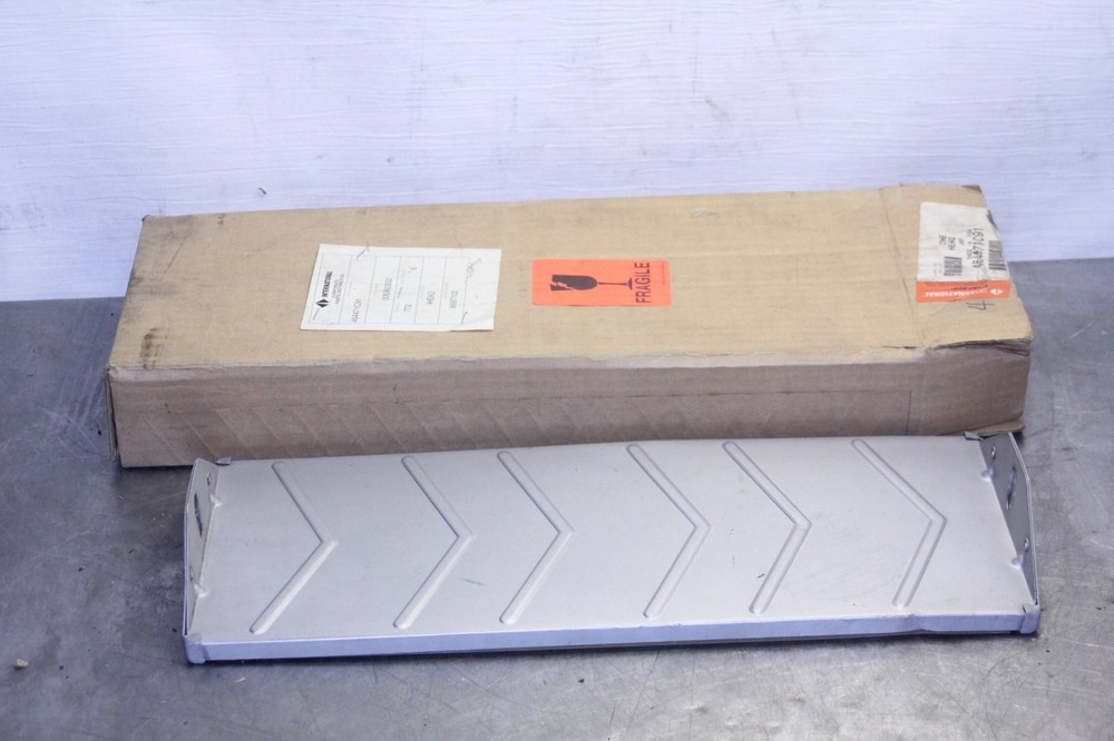 International Mirror Head 464471C91