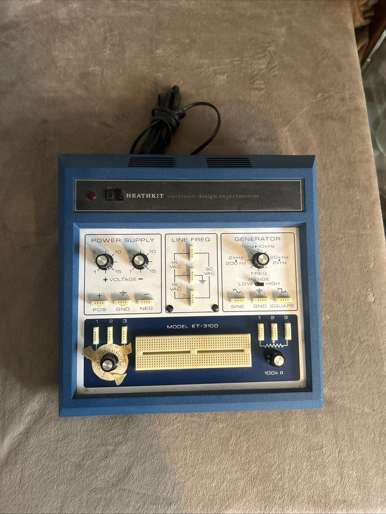 Vintage Heathkit Model ET-3100 Electronic Design Experimenter - Powers On
