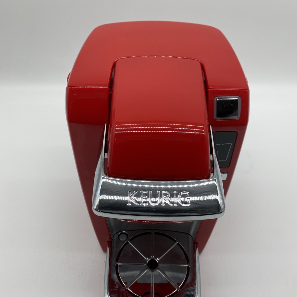 Keurig K10 Mini plus Coffee Maker Red Cleaned