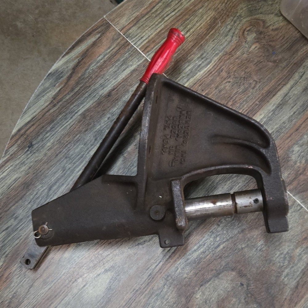 Herters Model 3A Reloading Press