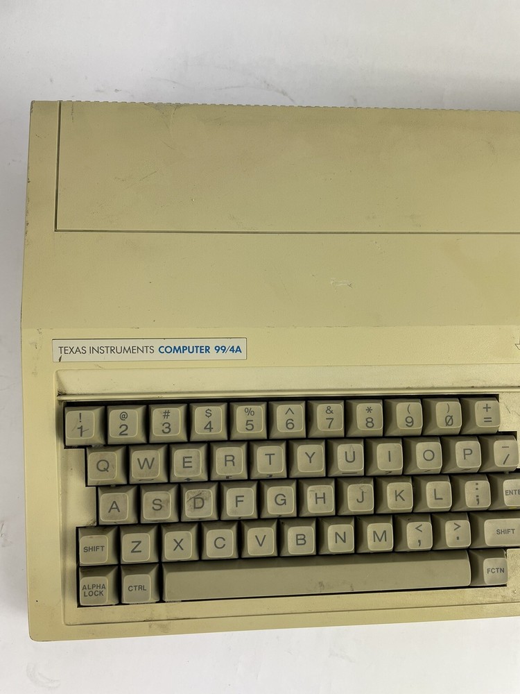 TEXAS INSTRUMENTS 99/4A Untested No Power Supply