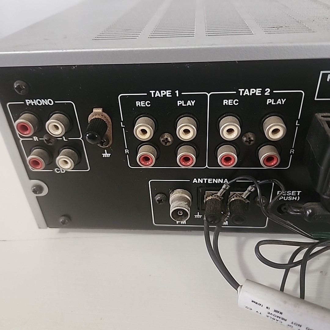 (1984) Akai Model AA-A45 Vintage Computer Controlled AM FM Stereo Receiver