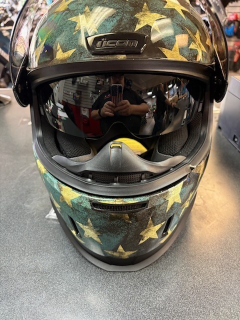 icon motorcycle helmet medium