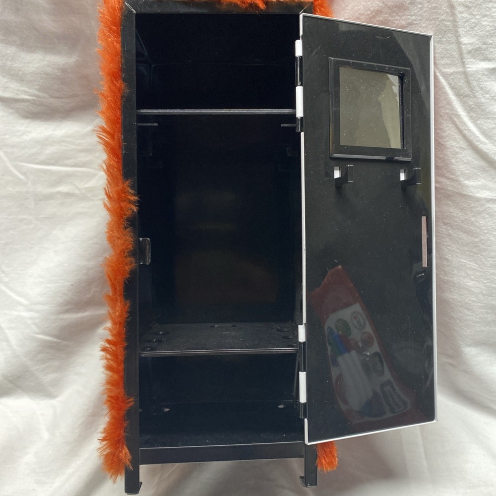 Collectible One Direction Locker - Customizable - Magnets